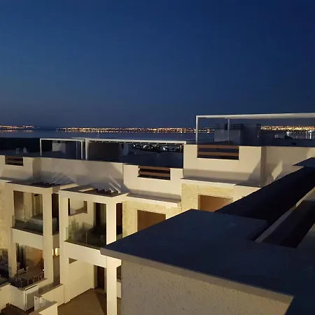 Apartment Balcones